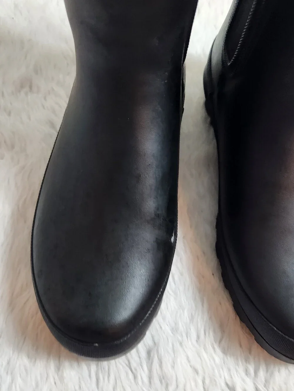 CHOOKA Handcrafted Premium Rainwear Plush Chelsea Black Boots
